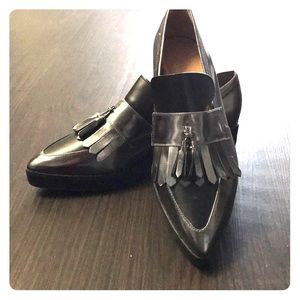 Fun platinum oxfords by Banana Republic